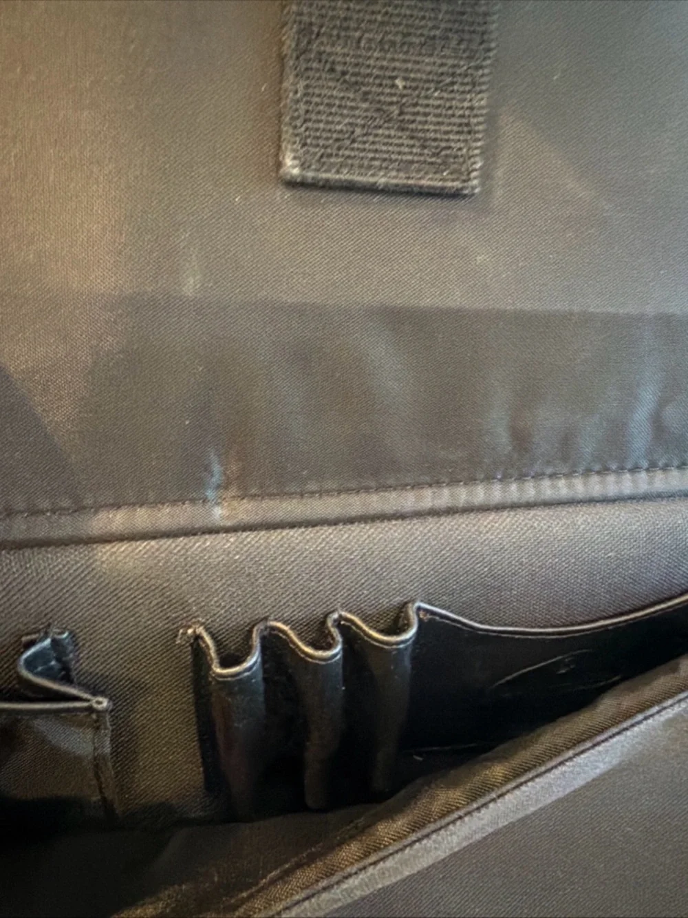 Samsonite Black briefcase Laptop Bag with adjustable shoulder straps canvas